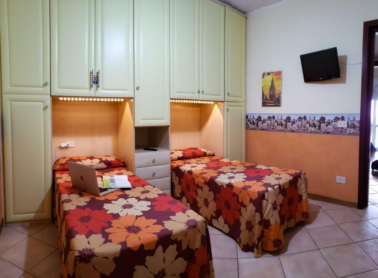 Incantevole Casa Sul Mare Vicino A Roma Nettuno Extérieur photo