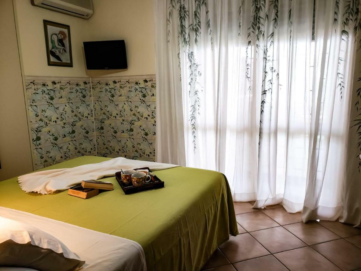 Incantevole Casa Sul Mare Vicino A Roma Nettuno Extérieur photo